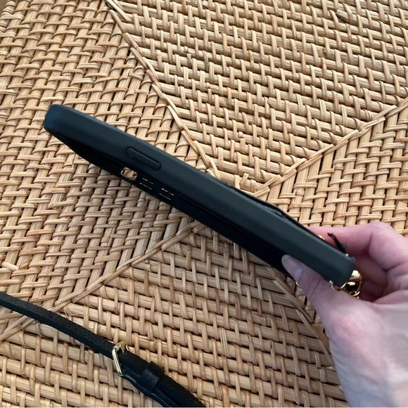 NWT Bandolier Emma Crossbody Black Phone Case IPhone 15 Pro Max Leather MagSafe - Picture 8 of 12